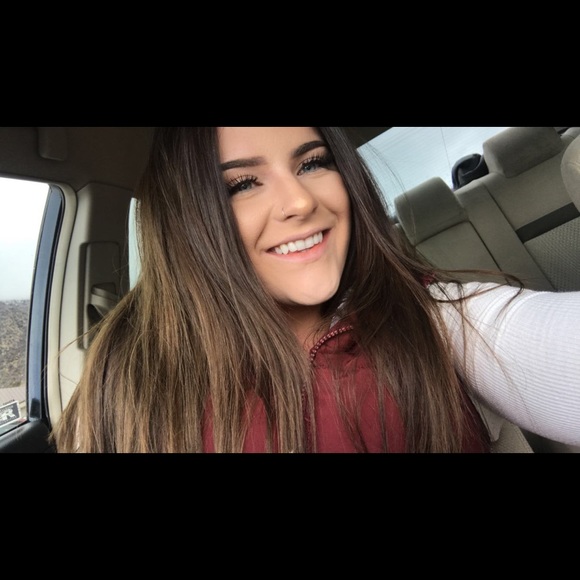 Meet your Posher, Kyla - Picture 1 of 1